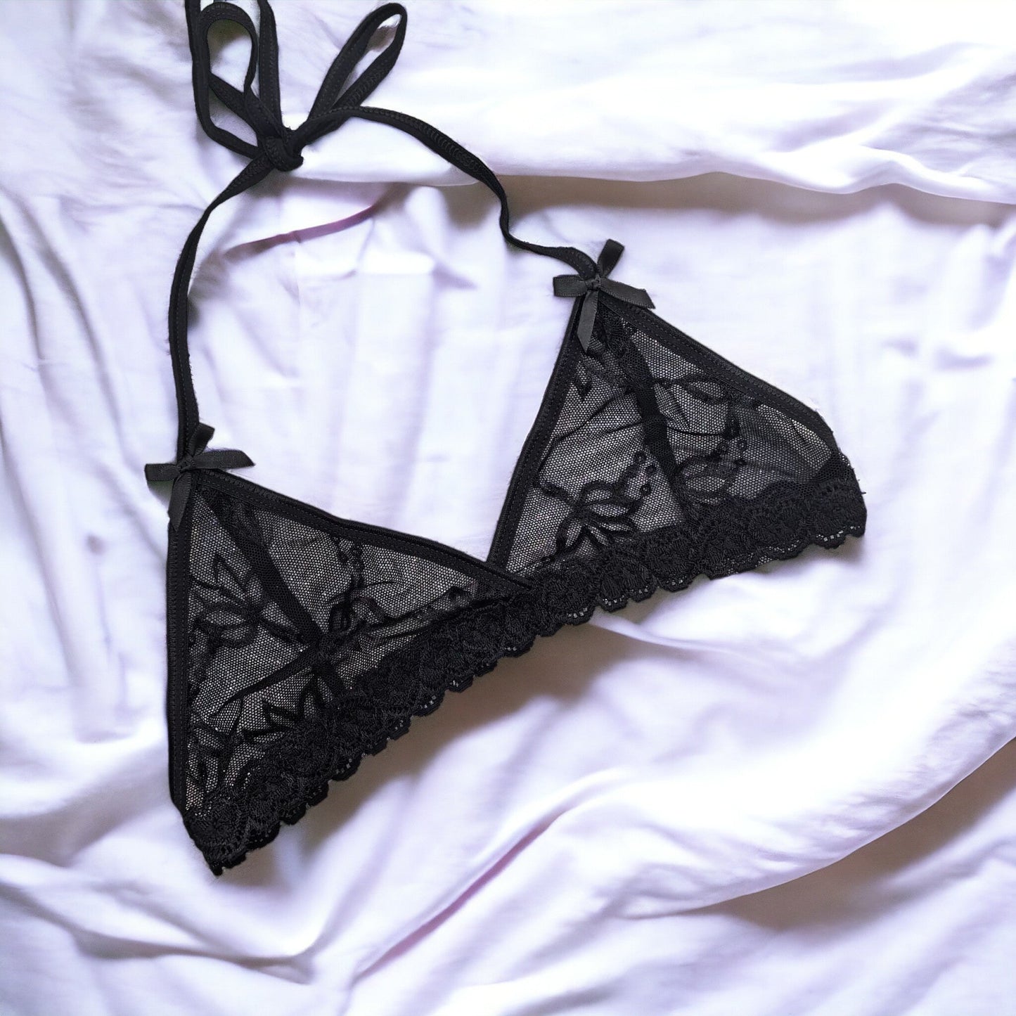 Femme's Lustful Bra